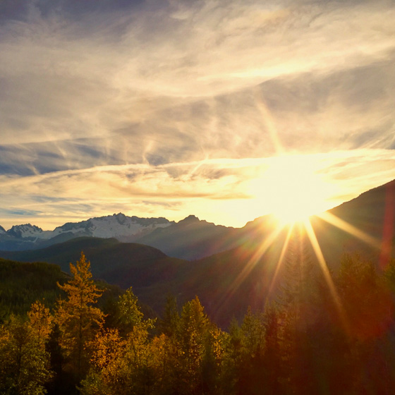 Sunset Photography: 9 Secrets For Extraordinary iPhone Sunset Photos