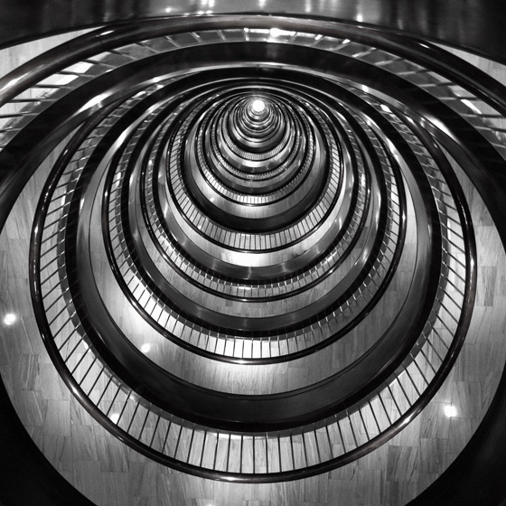 8 Secrets For Stunning Black And White Photography On Your iPhone